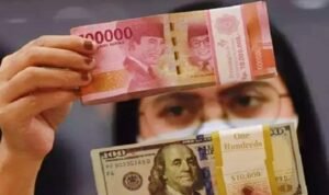 Rupiah Terus Terperosok Terhadap Dolar