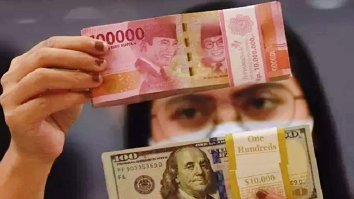 Rupiah Terus Terperosok Terhadap Dolar